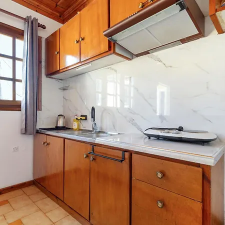 Appartamento Mati Sea View *